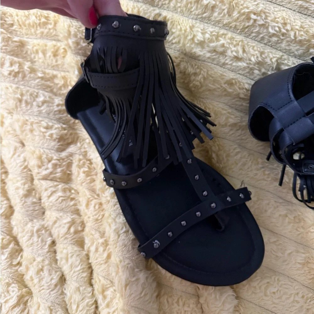 Women’s Torrid Black Fringe Sandals western Boho size 9 - Picture 3 of 7